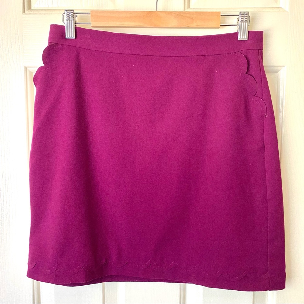 BANANA REPUBLIC FACTORY Purple Magenta Wine Scallop Hem & Pockets Pencil Skirt